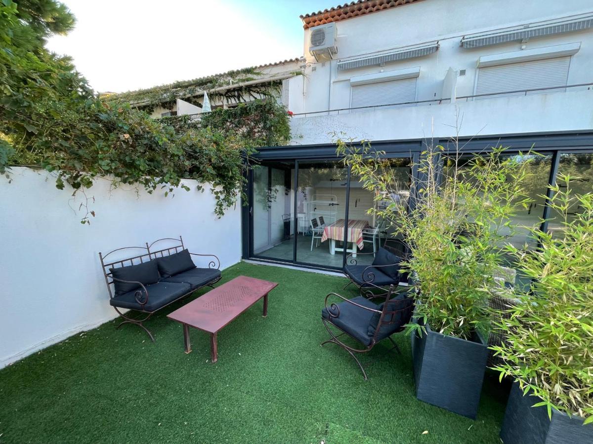Residence San Paolisa Hyeres Luaran gambar
