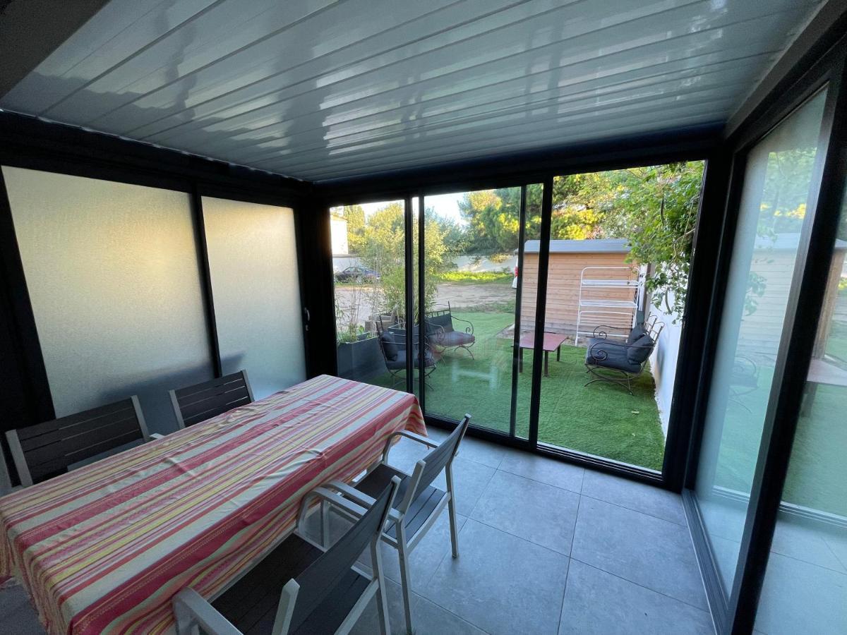 Residence San Paolisa Hyeres Luaran gambar