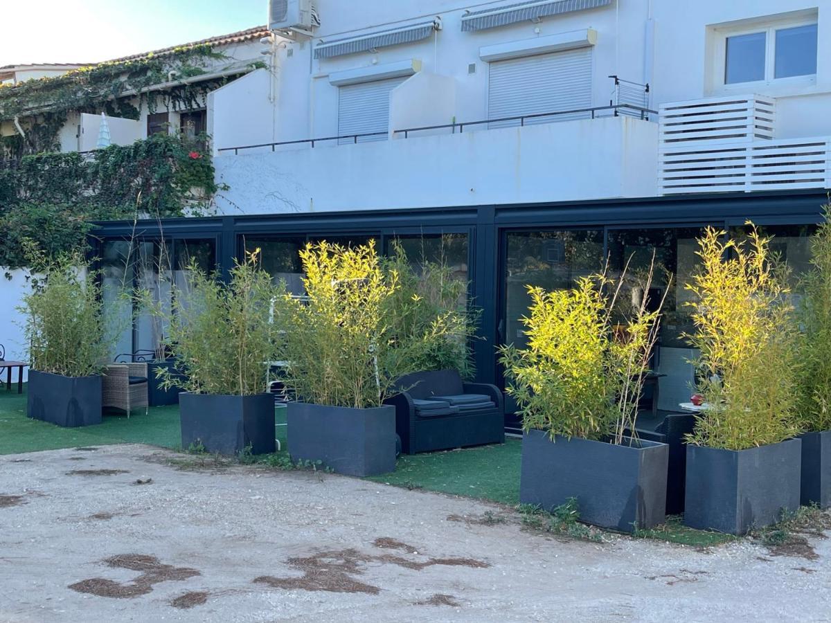 Residence San Paolisa Hyeres Luaran gambar