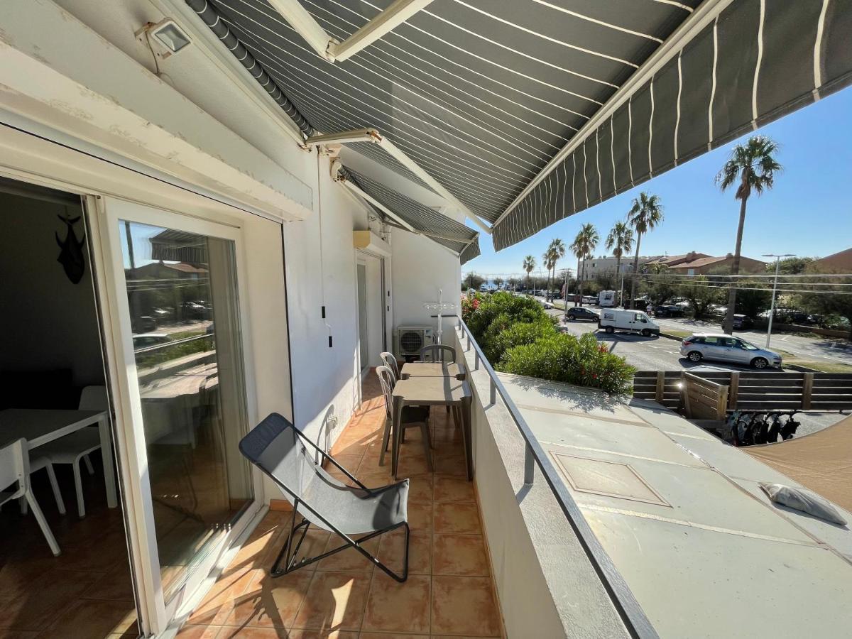 Residence San Paolisa Hyeres Luaran gambar